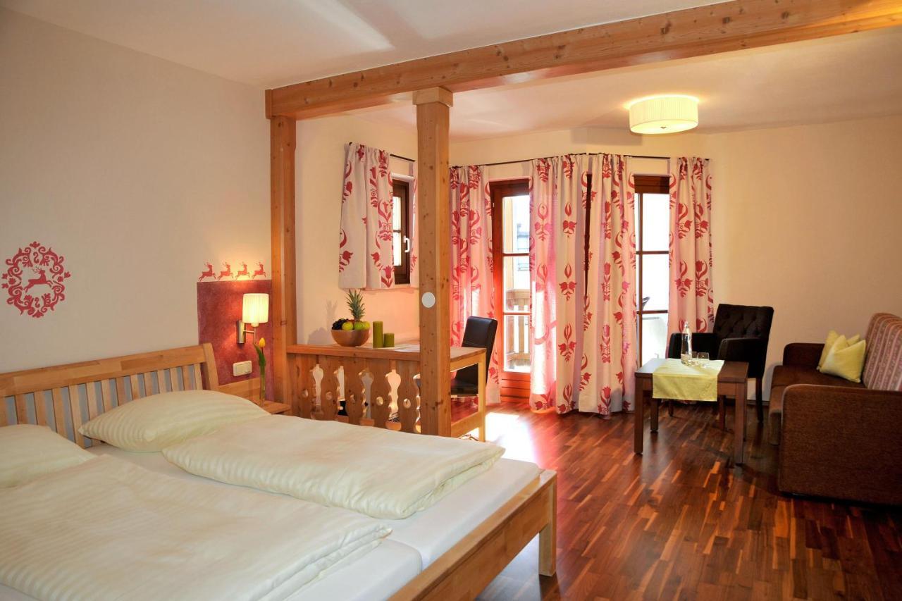 روسباخ أم باس غشوت Dachstein West Hotel Gmbh-Kirchenwirt Russbach المظهر الخارجي الصورة