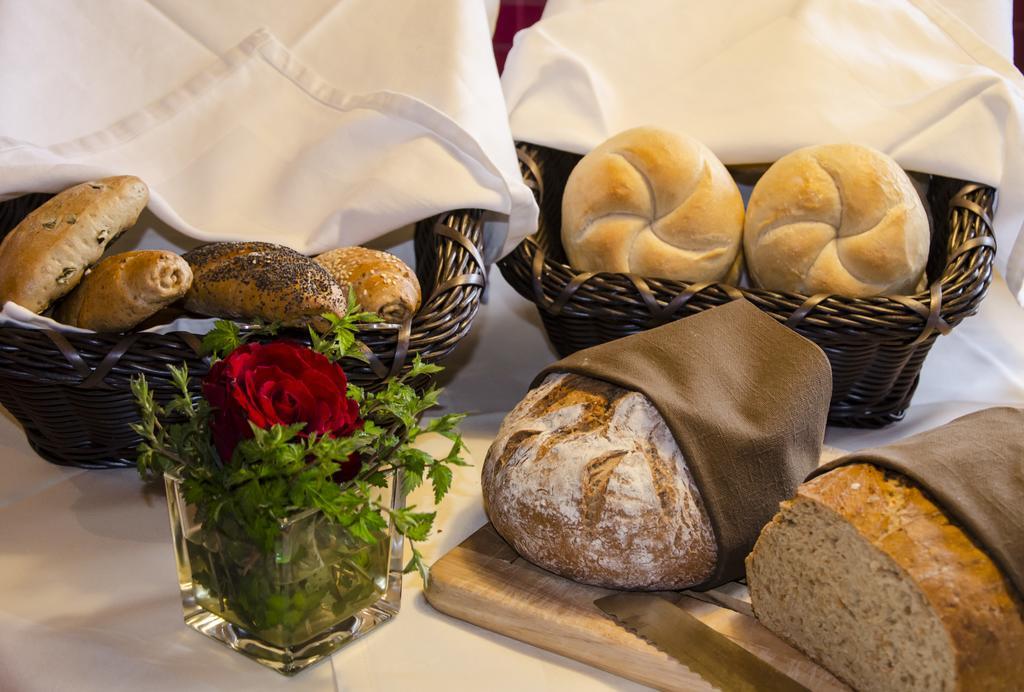 روسباخ أم باس غشوت Dachstein West Hotel Gmbh-Kirchenwirt Russbach المظهر الخارجي الصورة